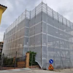 Ponteggio in Via Raffaello Sanzio, 54 - San Severino