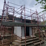 Montaggio Ponteggi a Petriolo, Via Castelletta