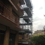 Ponteggi a Morrovalle, Via Rossini