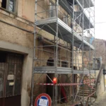 Impalcatura a Morrovalle, Via Leopardi