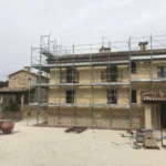 Montaggio Impalcatura a Caldarola, Contrada Colcù