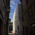 Ponteggi a Macerata, Piazza Cesare Battisti