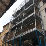 Montaggio Impalcatura a Pollenza, Via San Salvatore