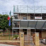 Montaggio impalcatura a Montefano, Viale della Repubblica